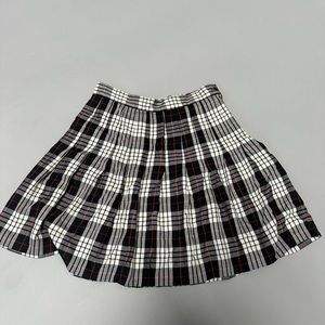 mid thigh length vintage skirt